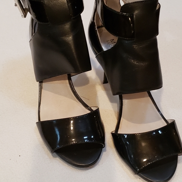 Michael Kors Heel - Picture 1 of 5